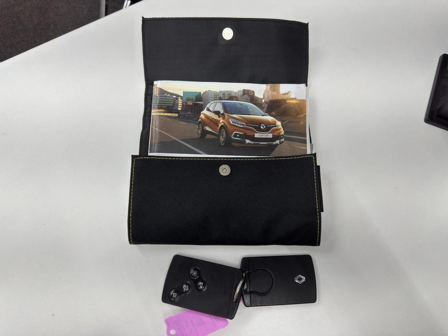 Used Renault Captur 2020 for sale - 76576920: Photo 73