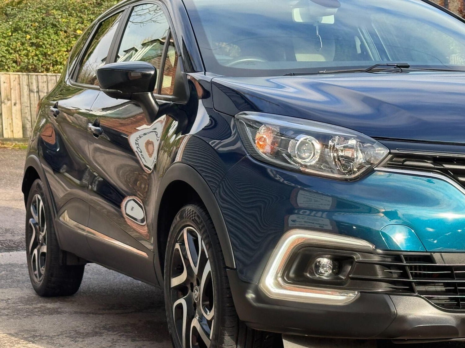 Used Renault Captur 2020 for sale - 76576920: Photo 9