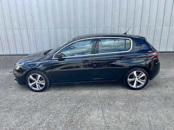 Used Peugeot 308 2019 for sale - 75490082: Photo