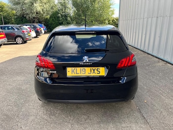 Used Peugeot 308 2019 for sale - 75490082: Photo