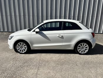 Used Audi A1 2011 for sale - 79633021: Photo