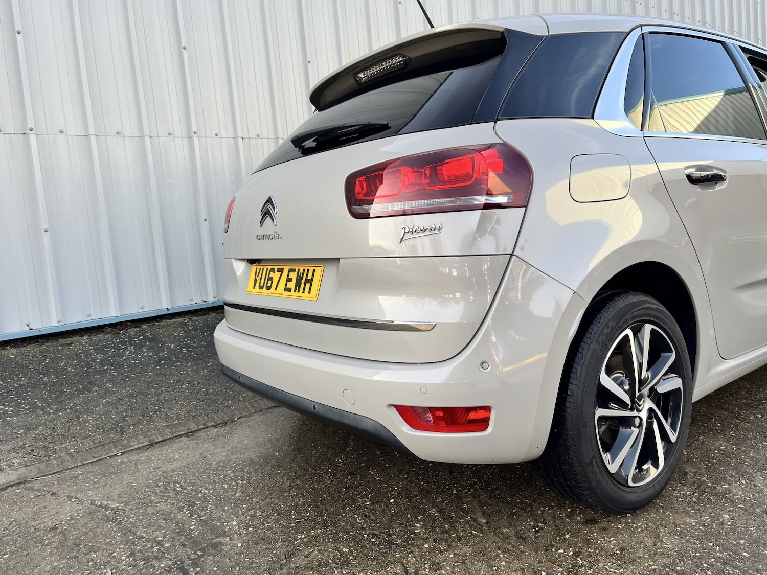Used Citroen C4 Picasso 2017 for sale - 77357351: Photo 12