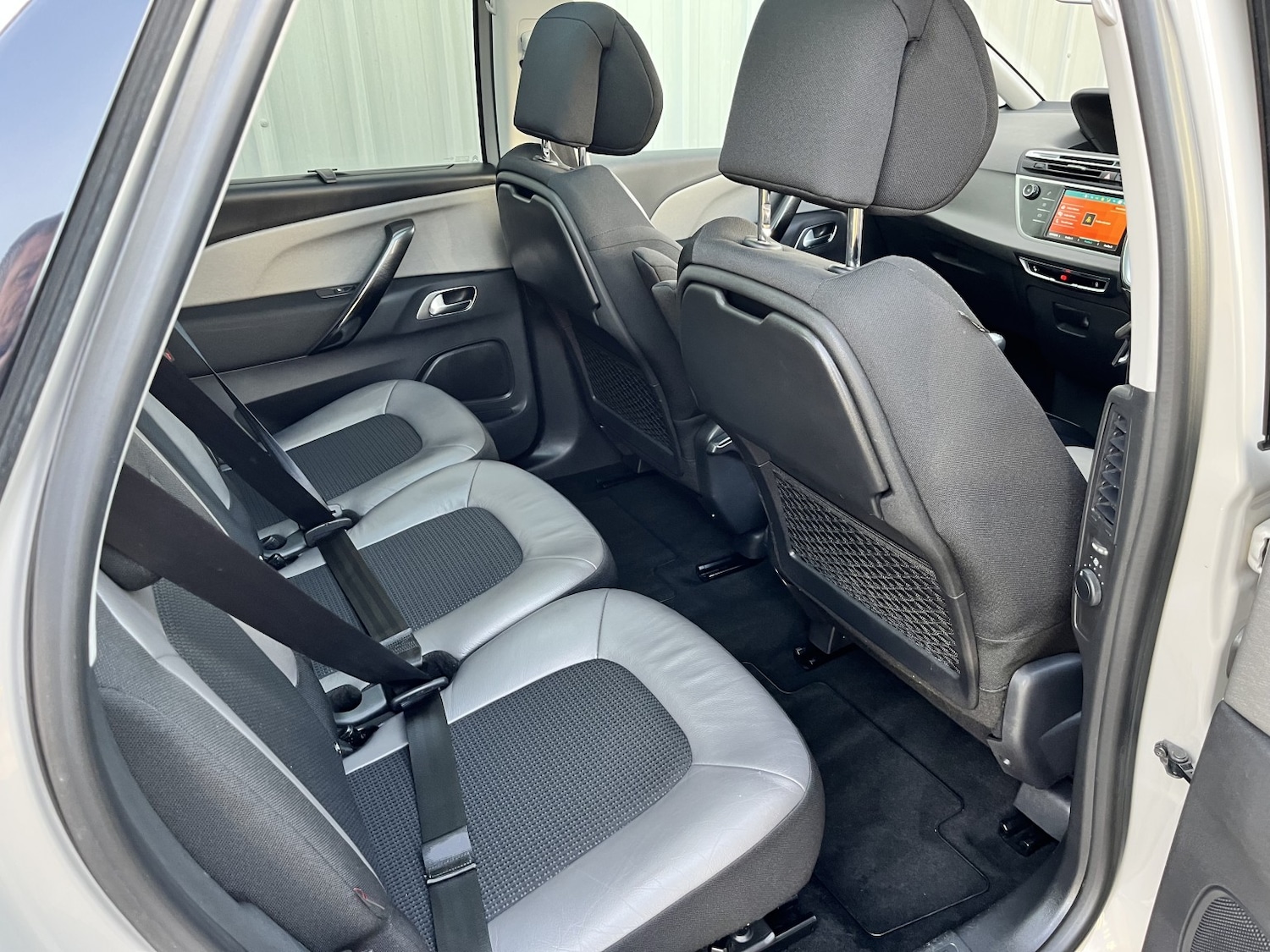 Used Citroen C4 Picasso 2017 for sale - 77357351: Photo 25