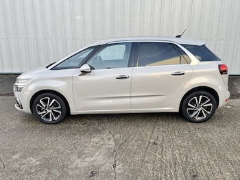 Used Citroen C4 Picasso 2017 for sale - 77357351: Photo