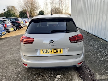 Used Citroen C4 Picasso 2017 for sale - 77357351: Photo