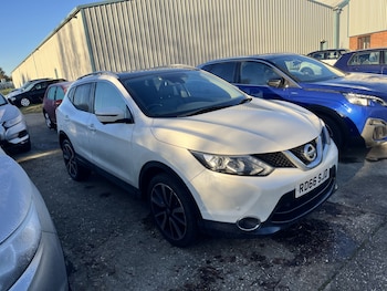 Used Nissan Qashqai 2016 for sale - 77073034: Photo