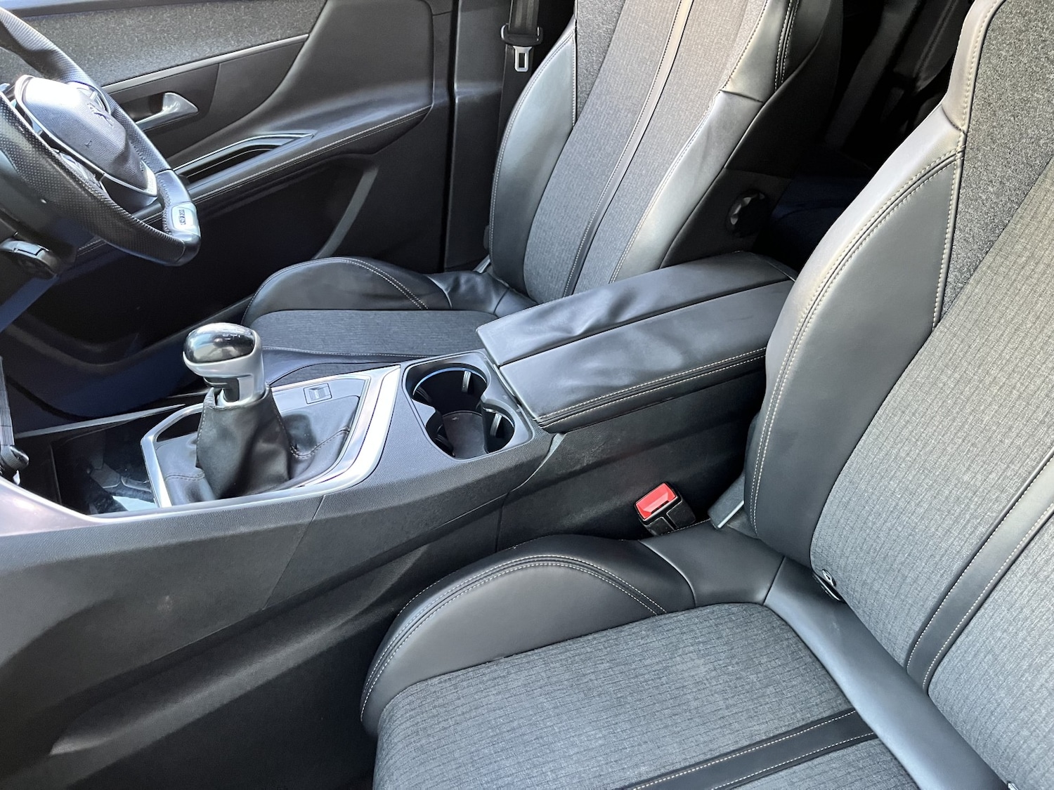 Used Peugeot 3008 2018 for sale - 77080777: Photo 30