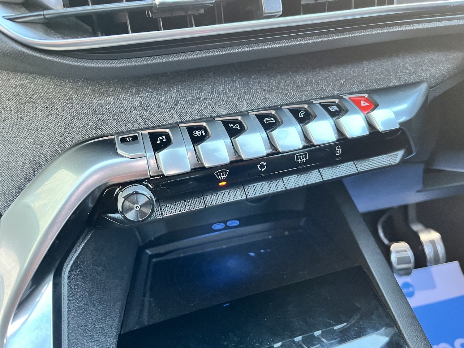 Used Peugeot 3008 2018 for sale - 77080777: Photo 31