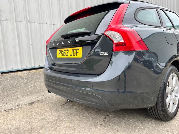 Used Volvo V60 2013 for sale - 76237225: Photo 10