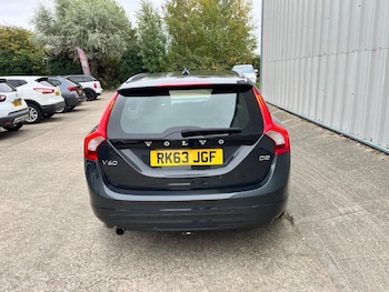 Used Volvo V60 2013 for sale - 76237225: Photo 4