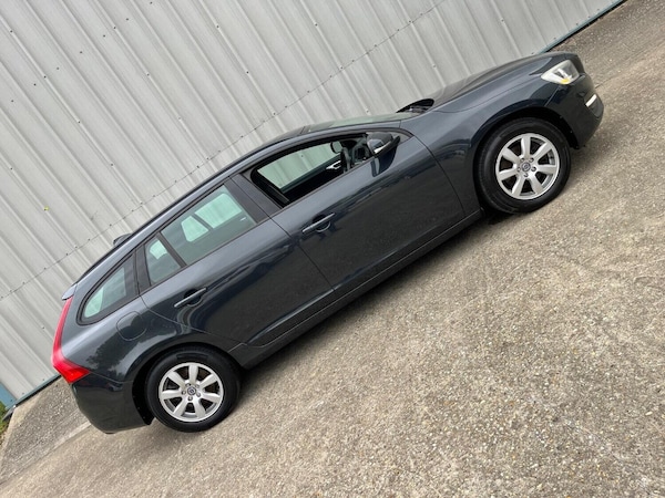 Used Volvo V60 2013 for sale - 76237225: Photo 6