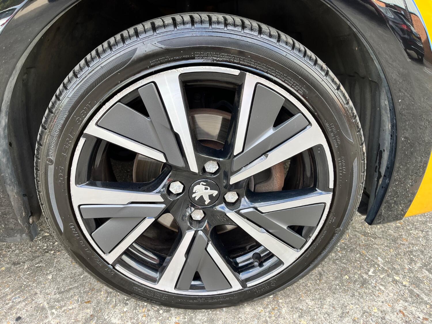 Used Peugeot 208 2021 for sale - 76957879: Photo 14