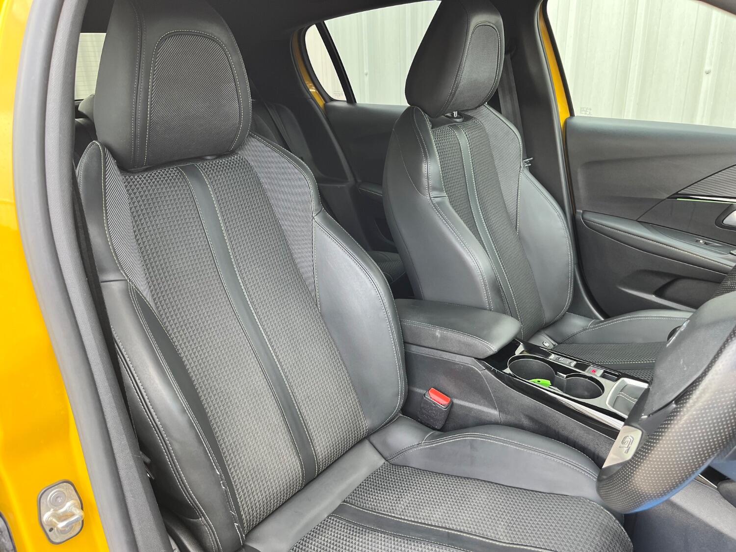 Used Peugeot 208 2021 for sale - 76957879: Photo 16