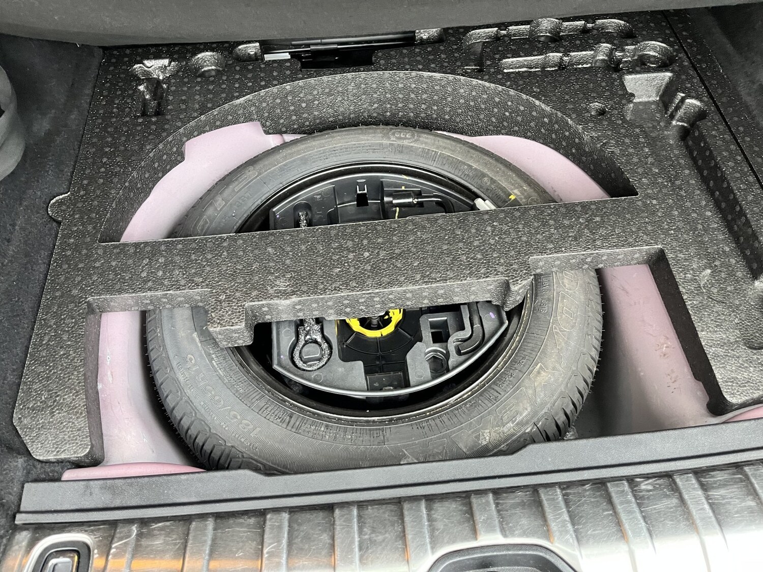 Used Peugeot 2008 2016 for sale - 77508542: Photo 22