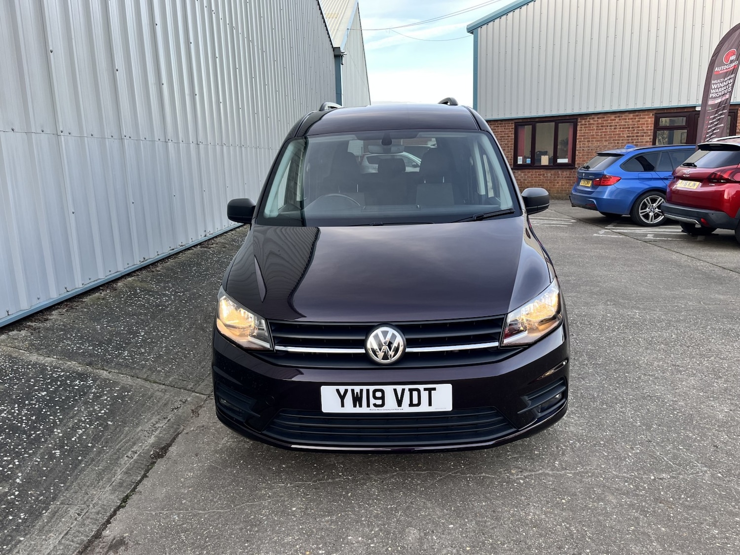Used Volkswagen Caddy Maxi 2019 for sale - 77792935: Photo 2