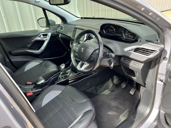Used Peugeot 2008 2018 for sale - 76142526: Photo 16