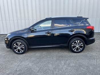 Used Toyota RAV4 2015 for sale - 78031588: Photo