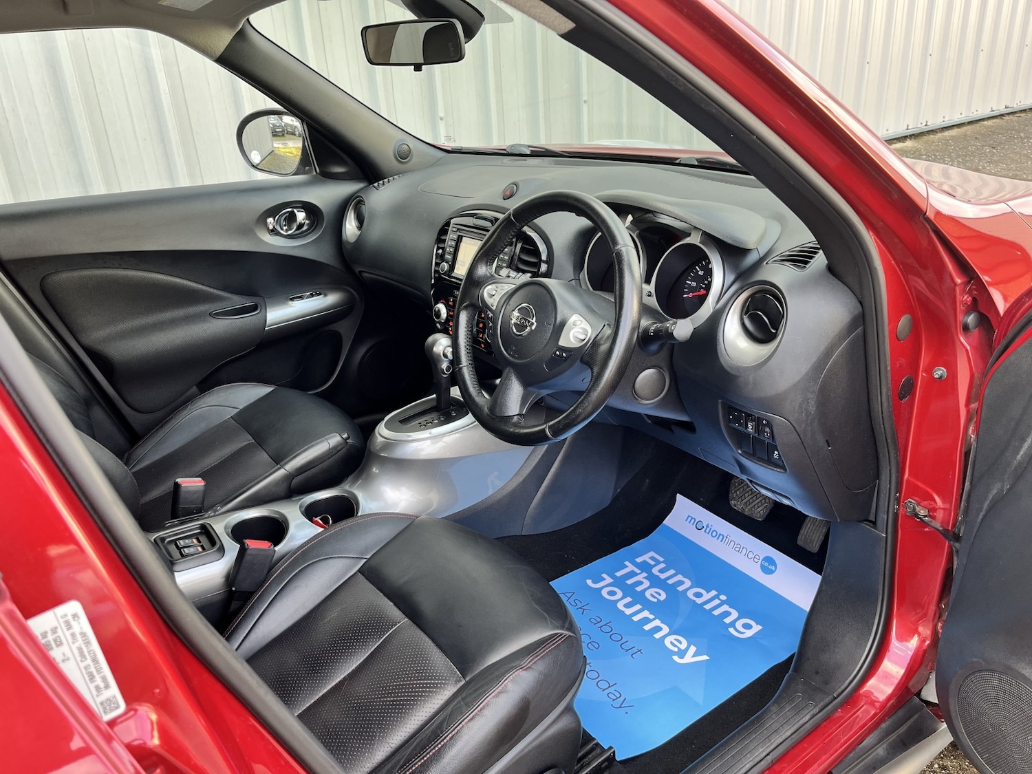 Used Nissan Juke 2014 for sale - 77073082: Photo 15