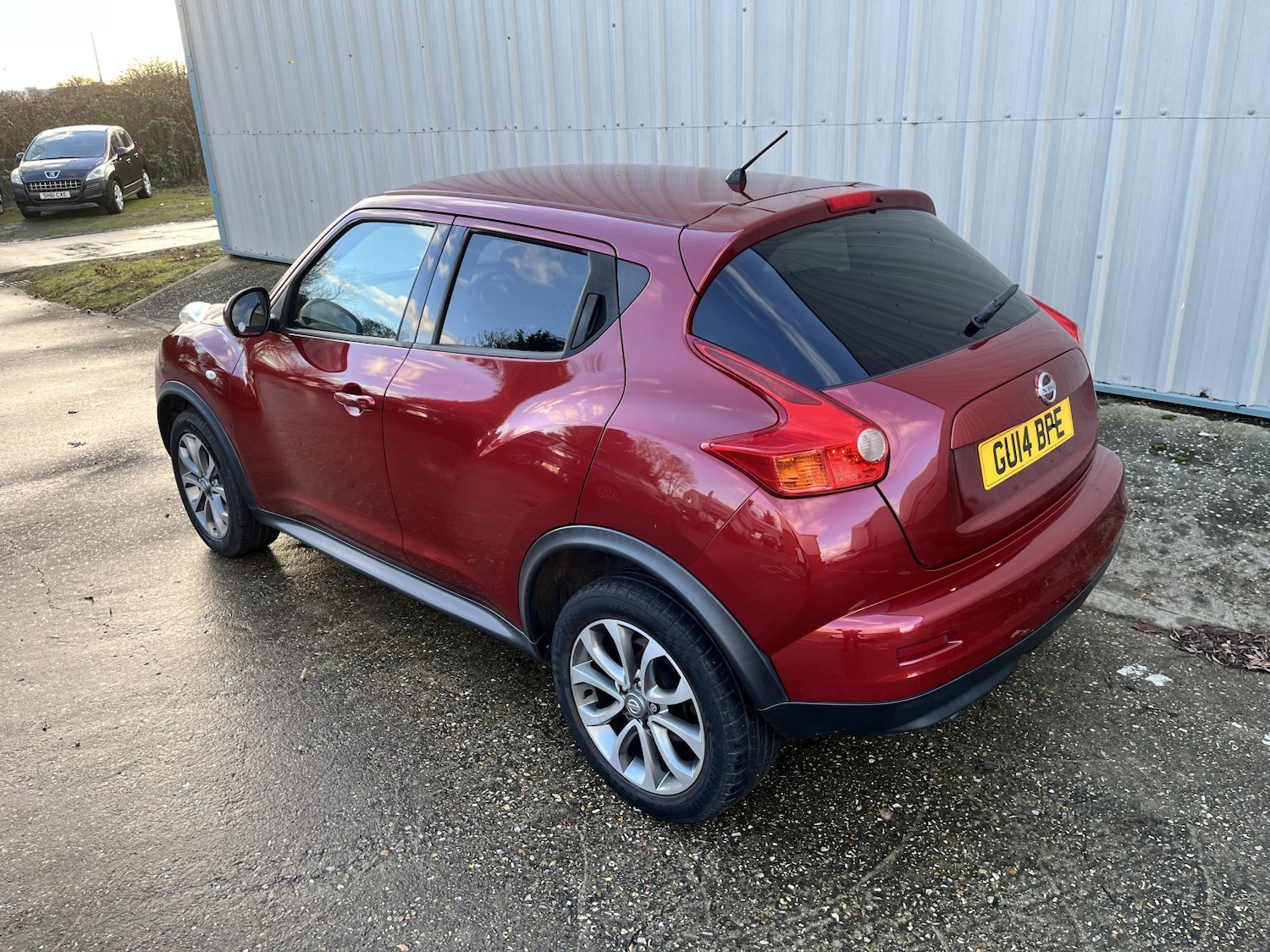 Used Nissan Juke 2014 for sale - 77073082: Photo 3
