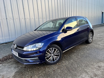 2017 - 2.0 TDI BlueMotion Tech SE Nav 5-Door