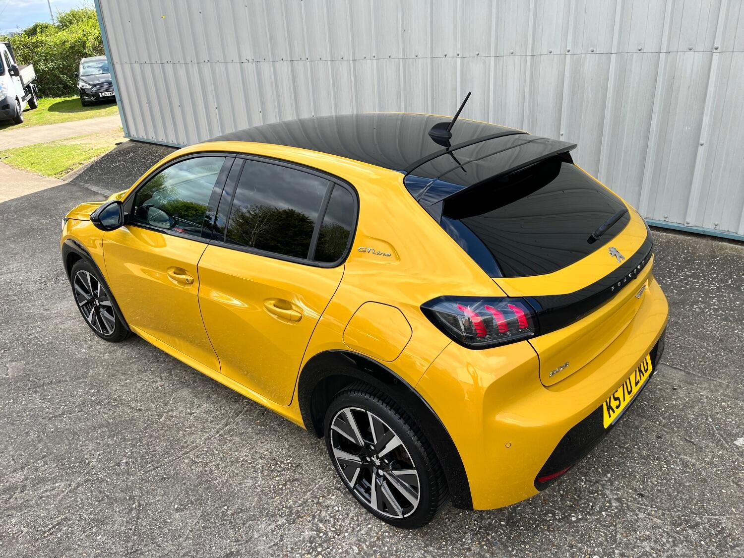 Used Peugeot 208 2021 for sale - 76164579: Photo 3