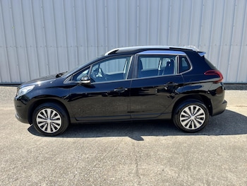 Used Peugeot 2008 2017 for sale - 78424361: Photo