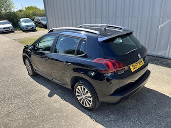 Used Peugeot 2008 2017 for sale - 78424361: Photo