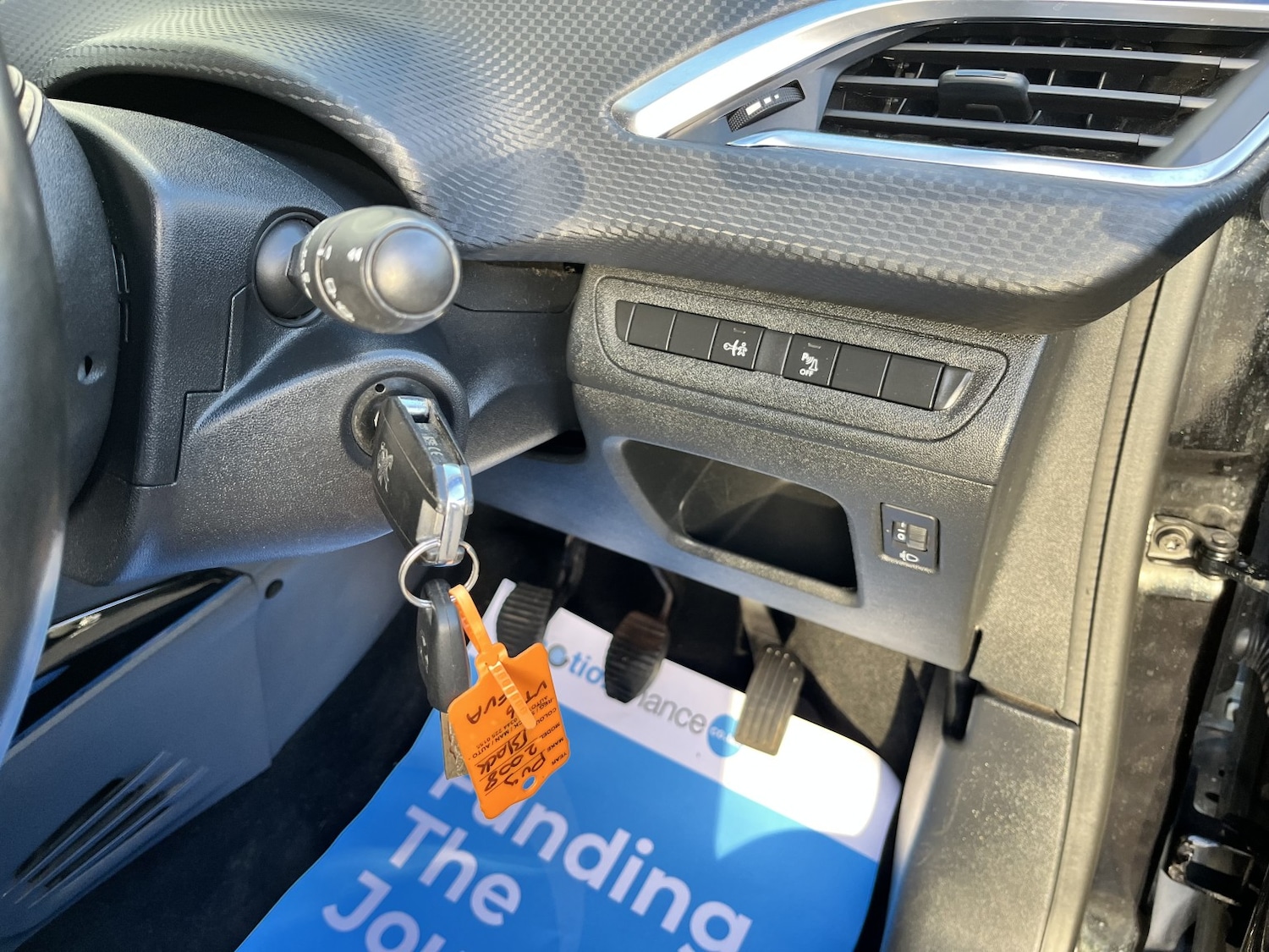 Used Peugeot 2008 2016 for sale - 76896953: Photo 20