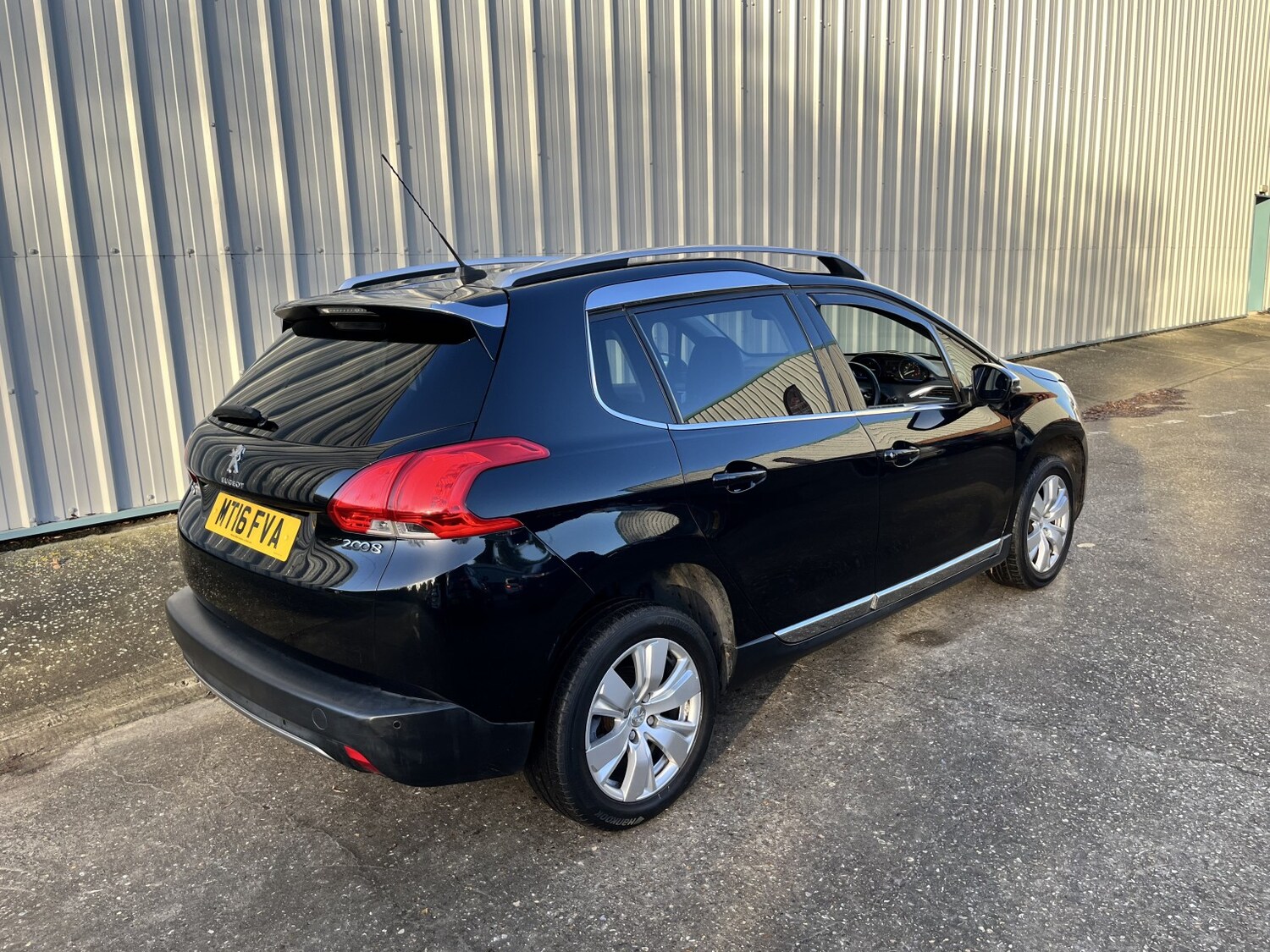 Used Peugeot 2008 2016 for sale - 76896953: Photo 5
