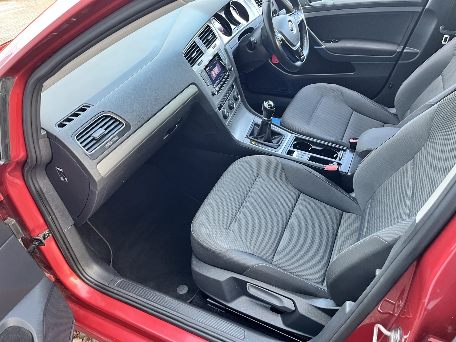 Used Volkswagen Golf 2015 for sale - 76741326: Photo 24