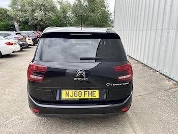 Used Citroen Grand C4 Picasso 2018 for sale - 79045191: Photo