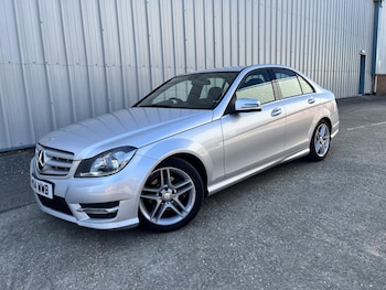 Used Mercedes-Benz C Class 2014 for sale - 79504703: Photo