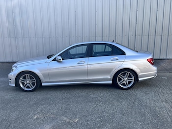 Used Mercedes-Benz C Class 2014 for sale - 79504703: Photo
