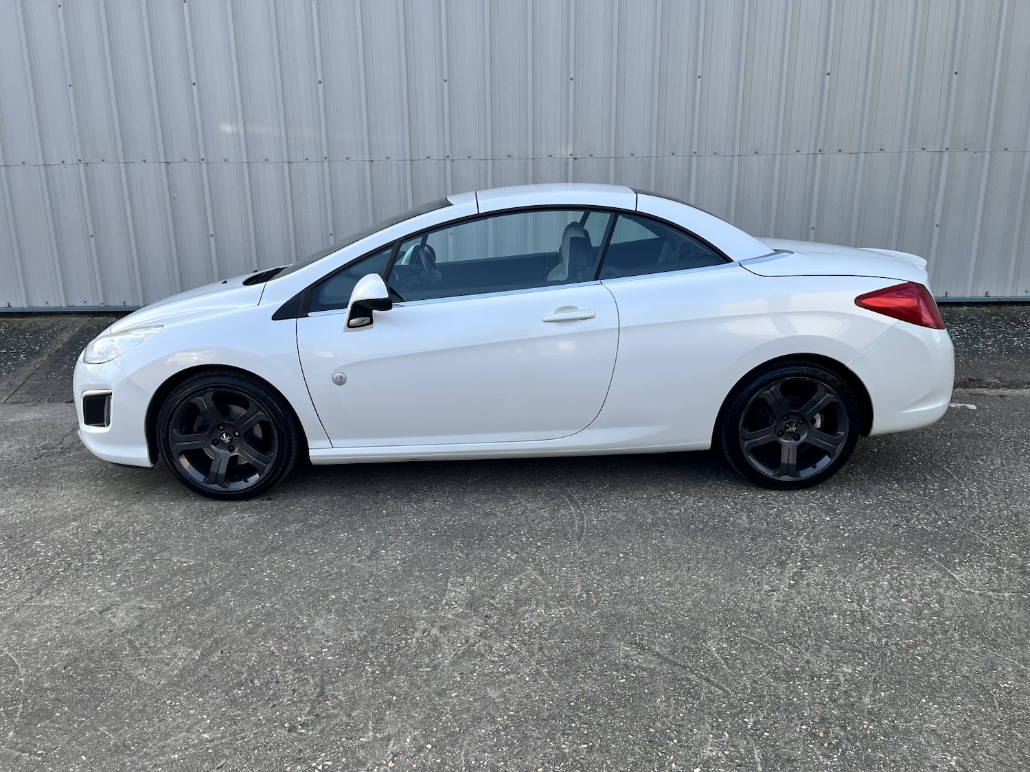 Used Peugeot 308 2013 for sale - 77766444: Photo 10