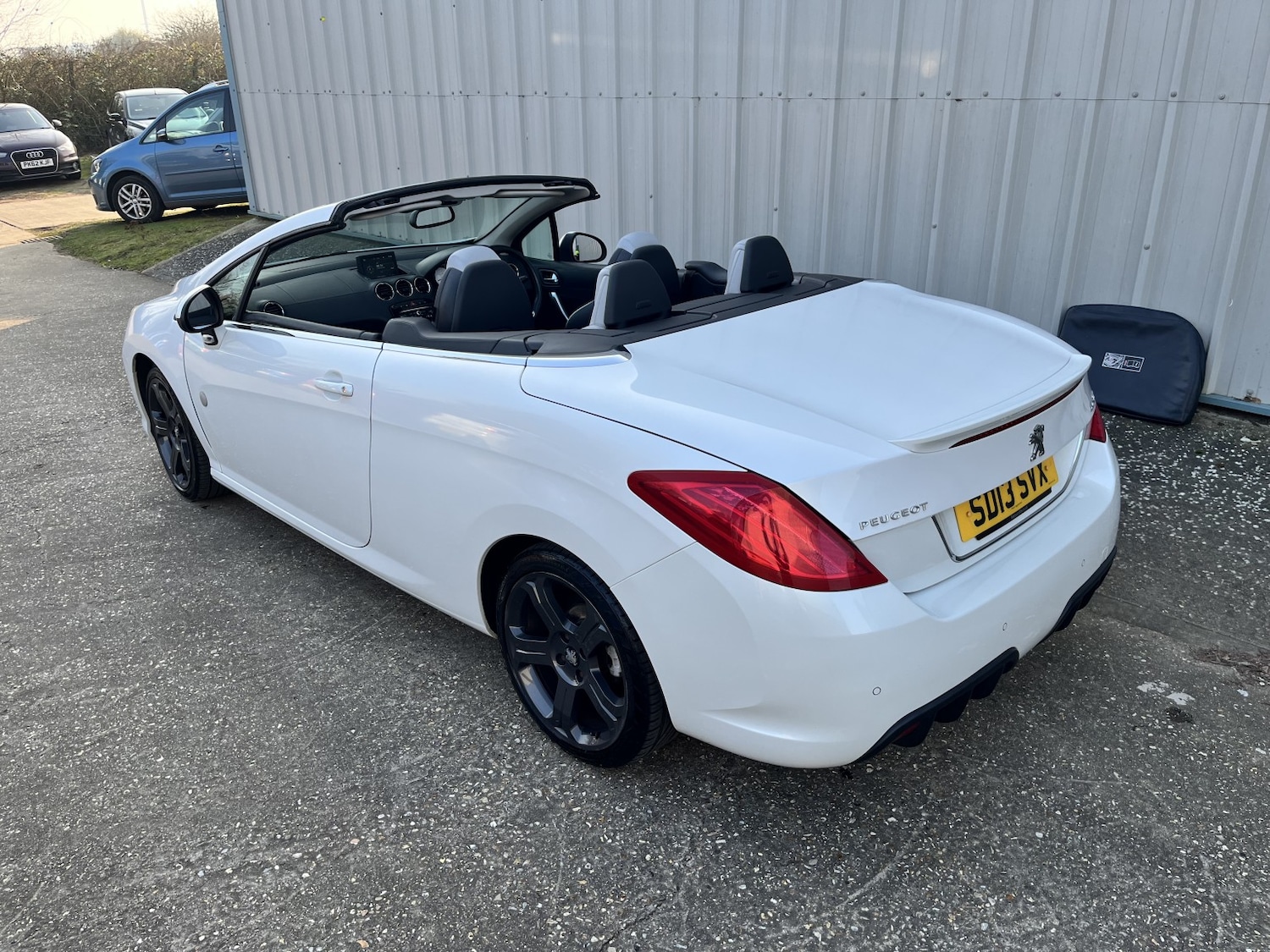 Used Peugeot 308 2013 for sale - 77766444: Photo 4