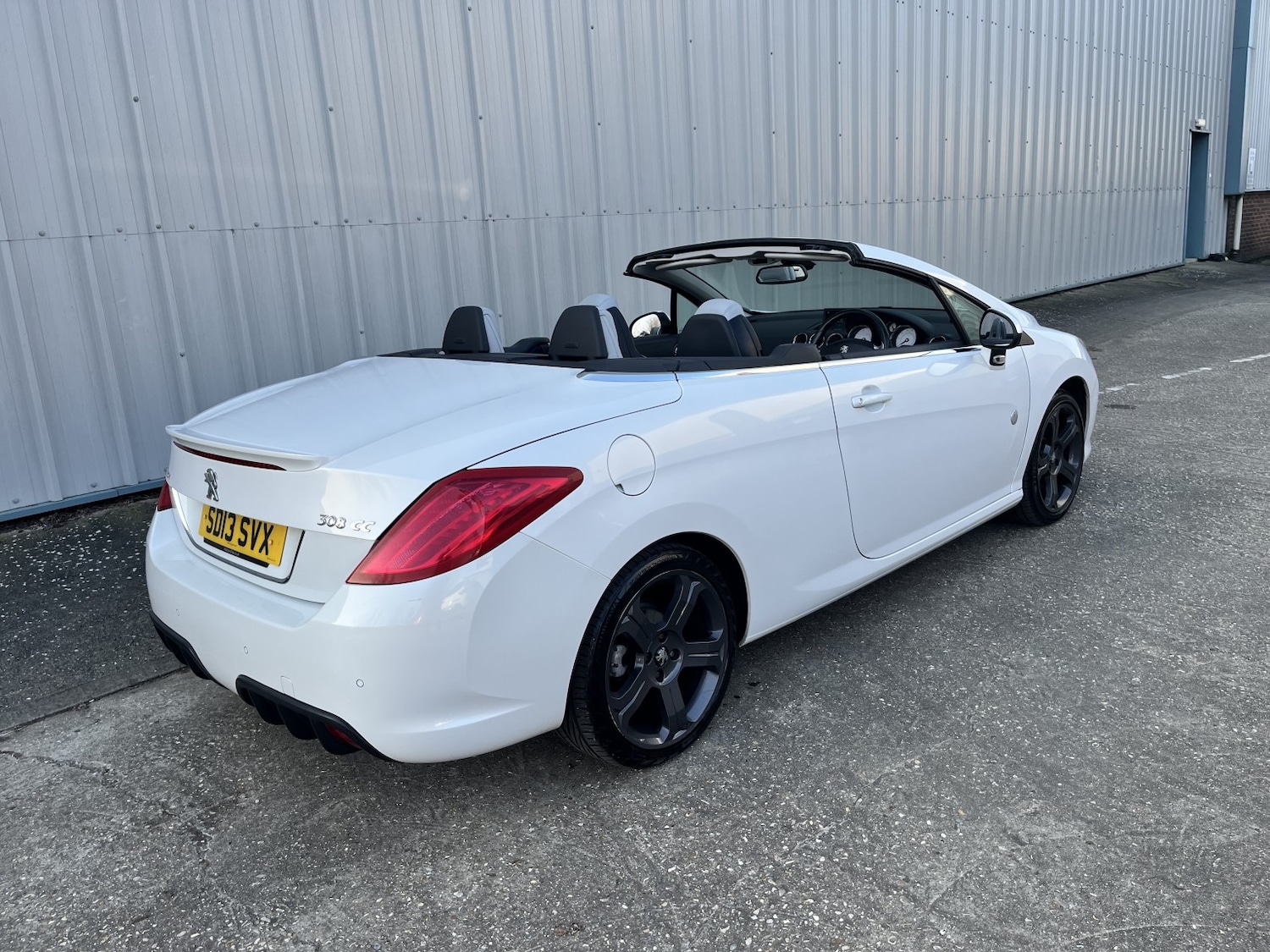 Used Peugeot 308 2013 for sale - 77766444: Photo 6