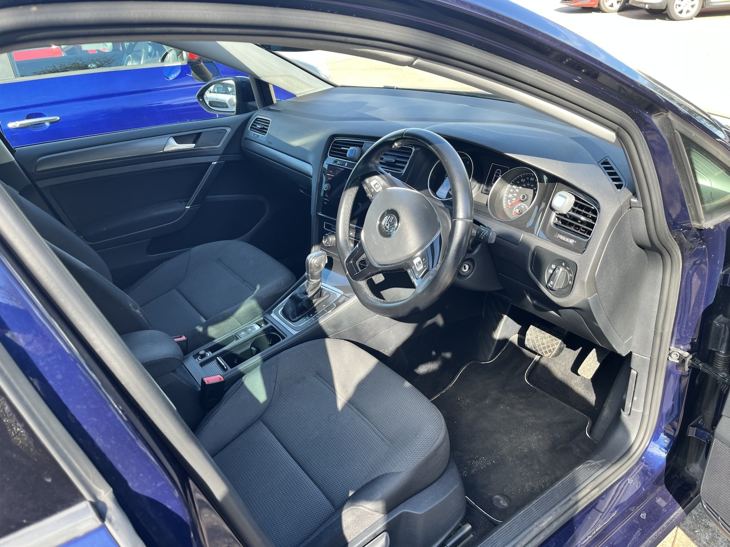 Used Volkswagen Golf 2017 for sale - 78031581: Photo 4