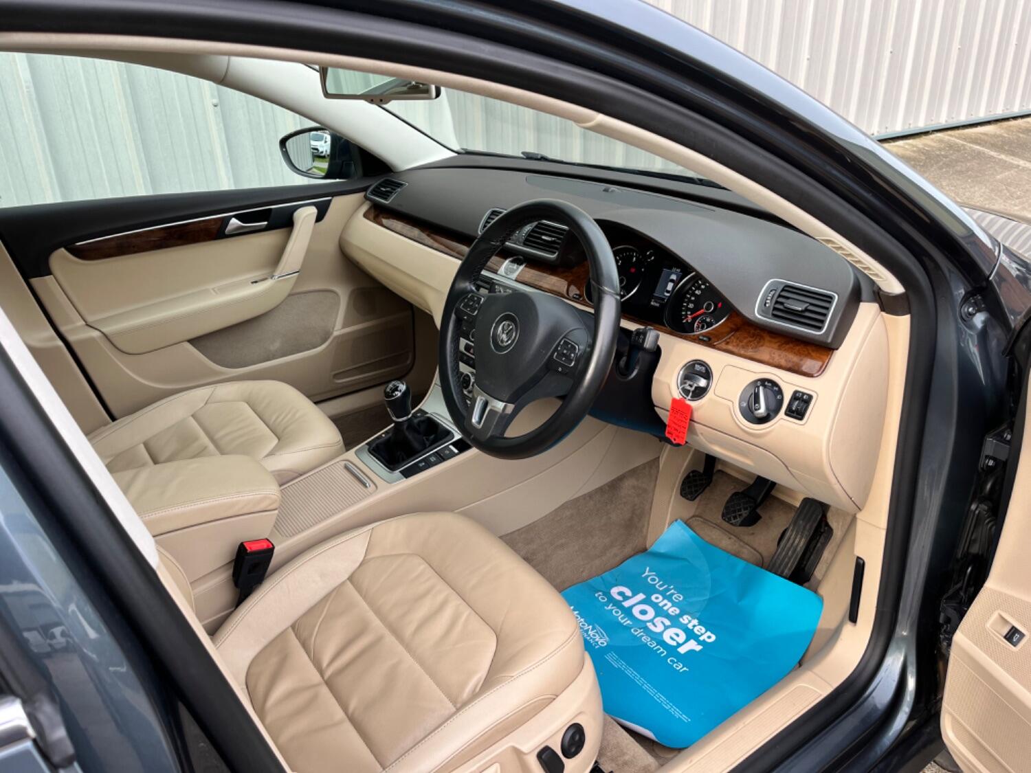 Used Volkswagen Passat 2013 for sale - 77584598: Photo 13