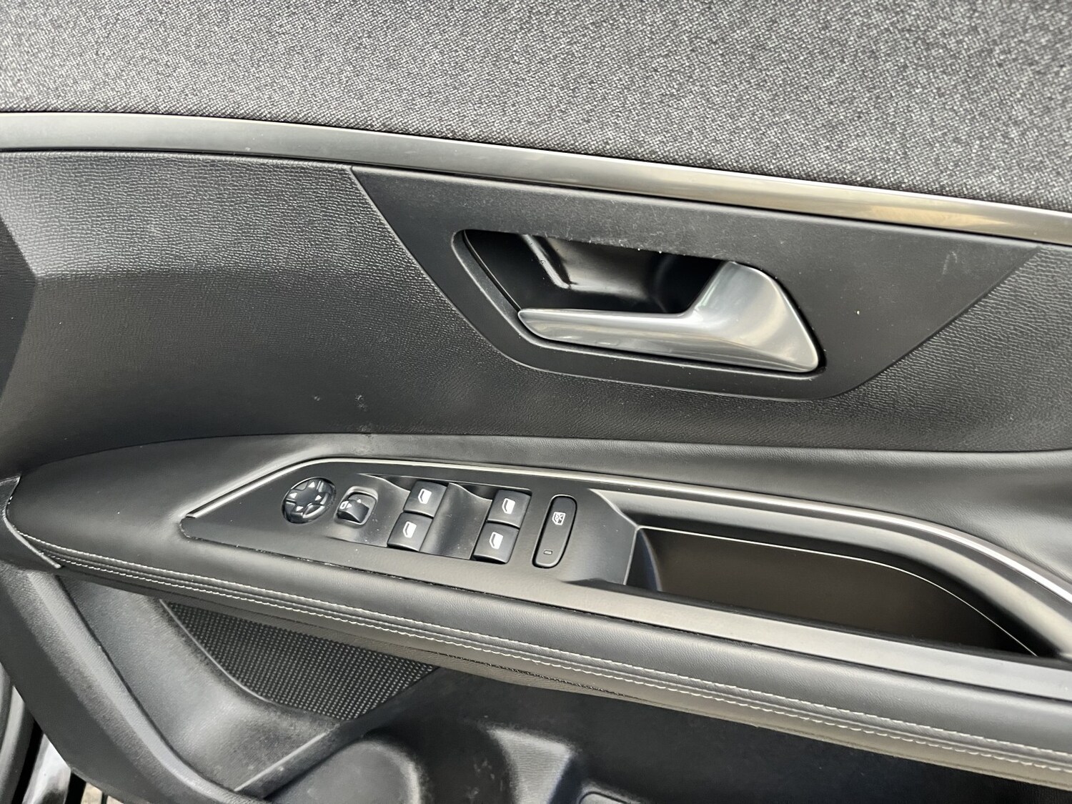 Used Peugeot 3008 2017 for sale - 78031781: Photo 14