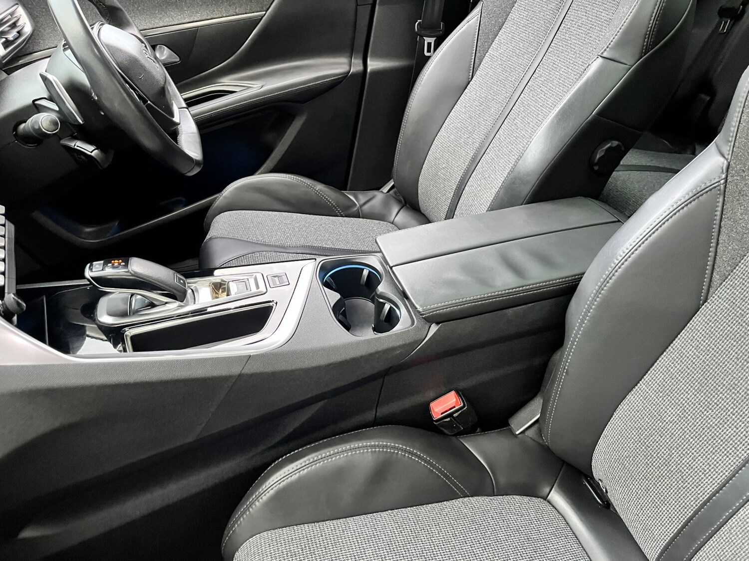 Used Peugeot 3008 2017 for sale - 78031781: Photo 24