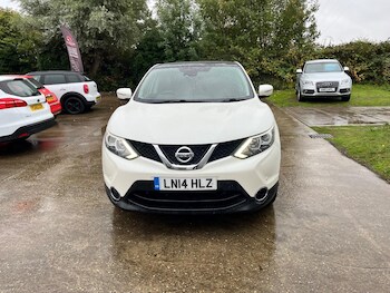 Used Nissan Qashqai 2014 for sale - 76164578: Photo 2