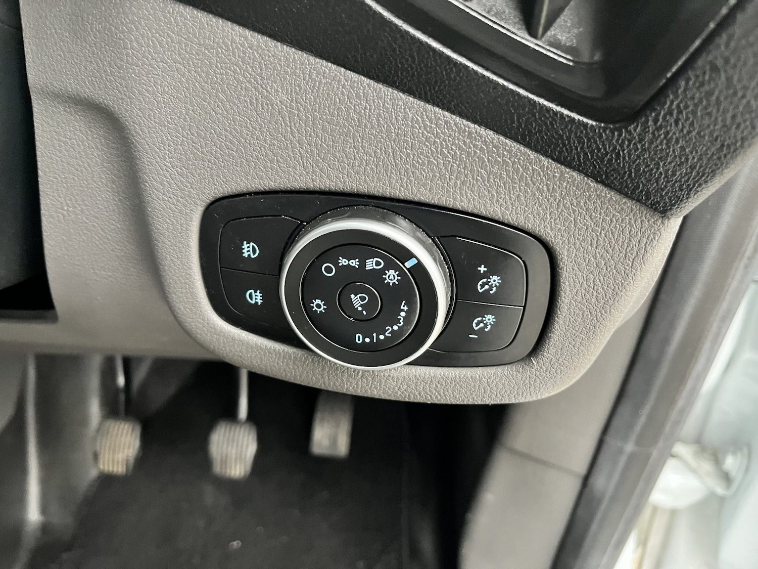 Used Ford Transit Connect 2020 for sale - 77766450: Photo 17