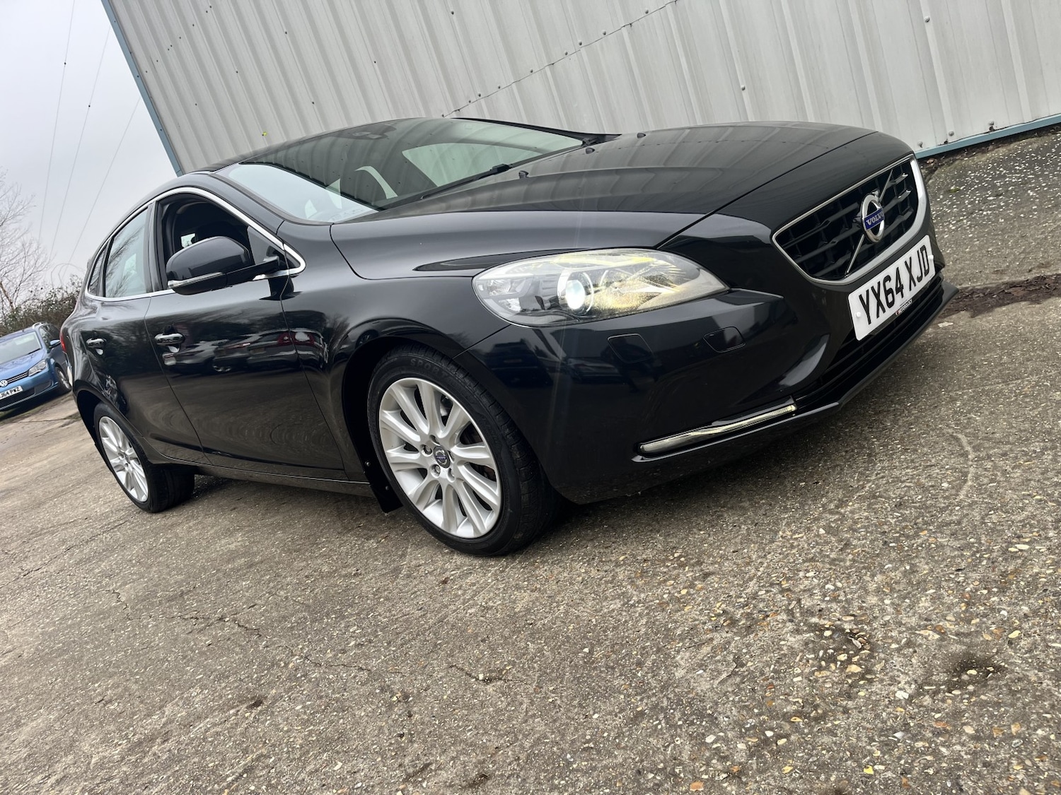 Used Volvo V40 2014 for sale - 77409579: Photo 7