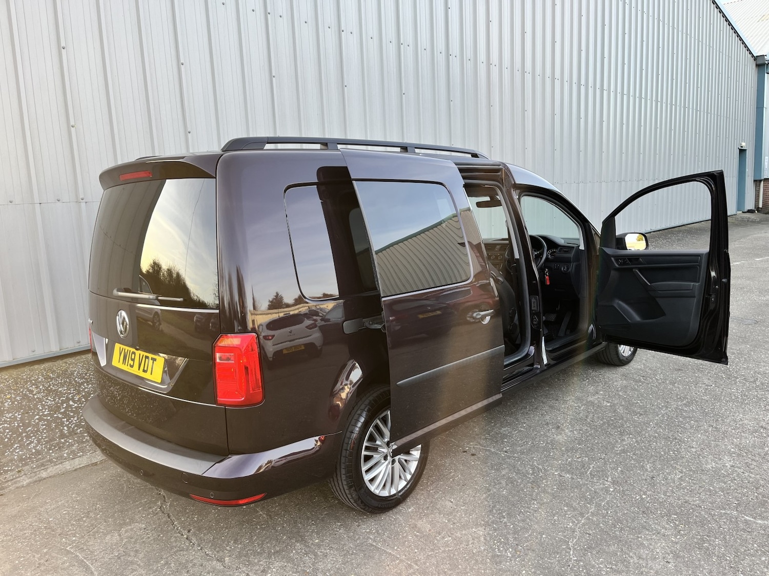 Used Volkswagen Caddy Maxi 2019 for sale - 77766447: Photo 6