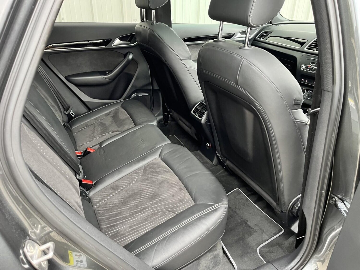 Used Audi Q3 2018 for sale - 78222889: Photo 25