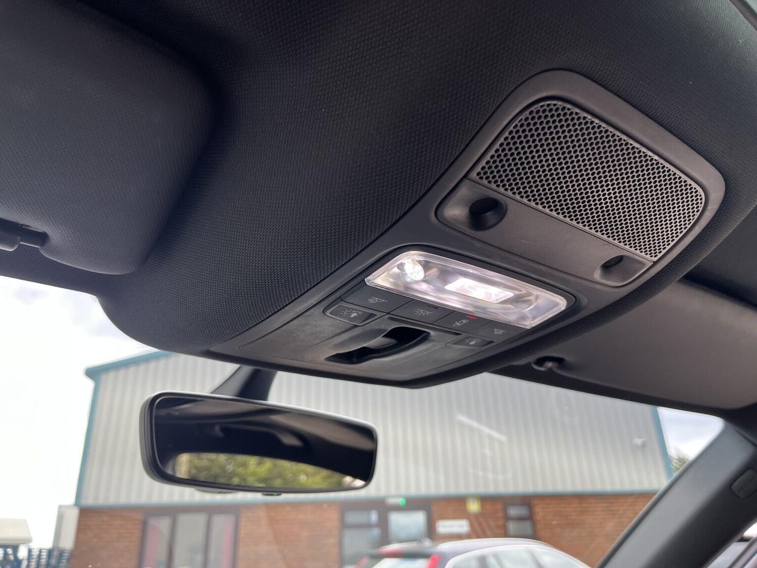 Used Audi Q3 2018 for sale - 78222889: Photo 42