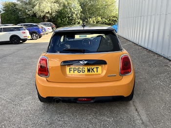Used MINI Hatch 2016 for sale - 79436596: Photo