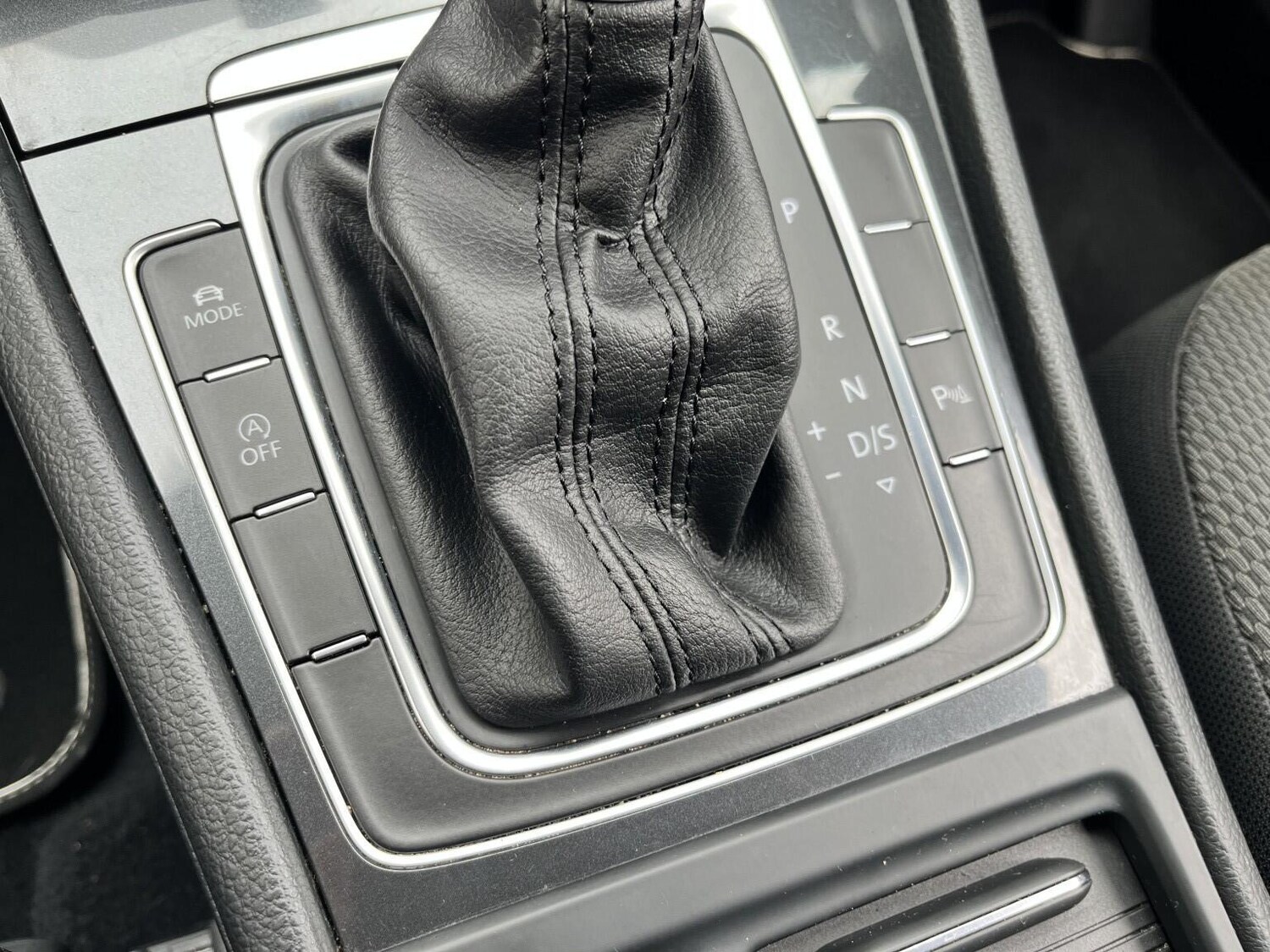 Used Volkswagen Golf 2017 for sale - 78222896: Photo 27