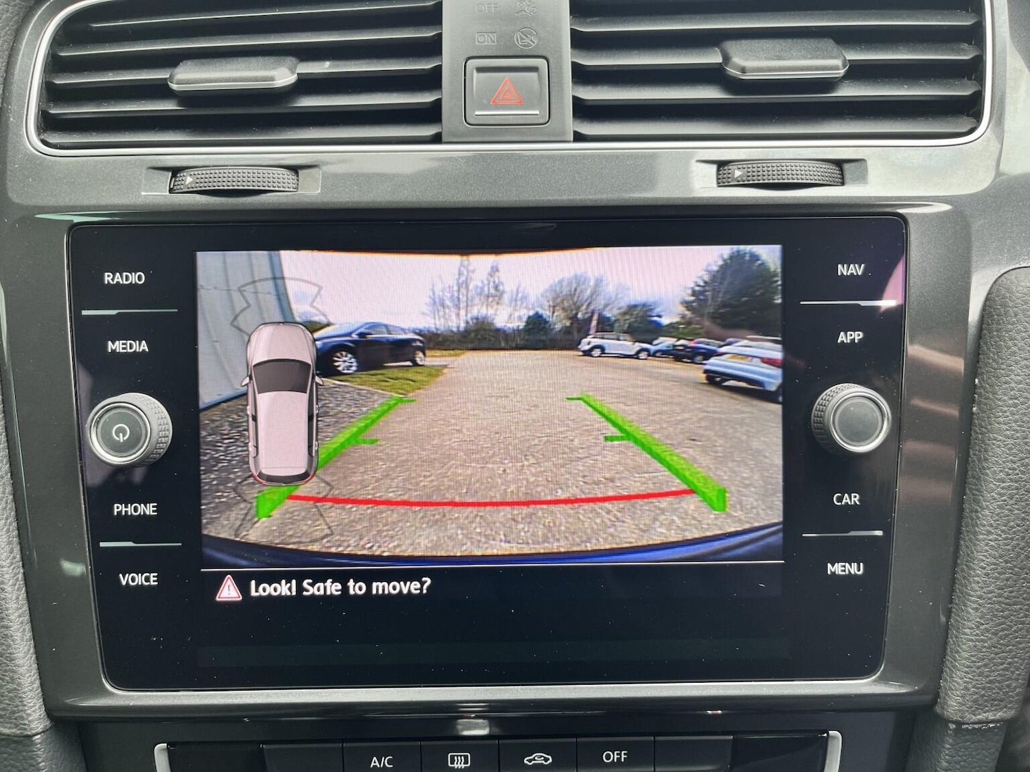 Used Volkswagen Golf 2017 for sale - 78222896: Photo 35