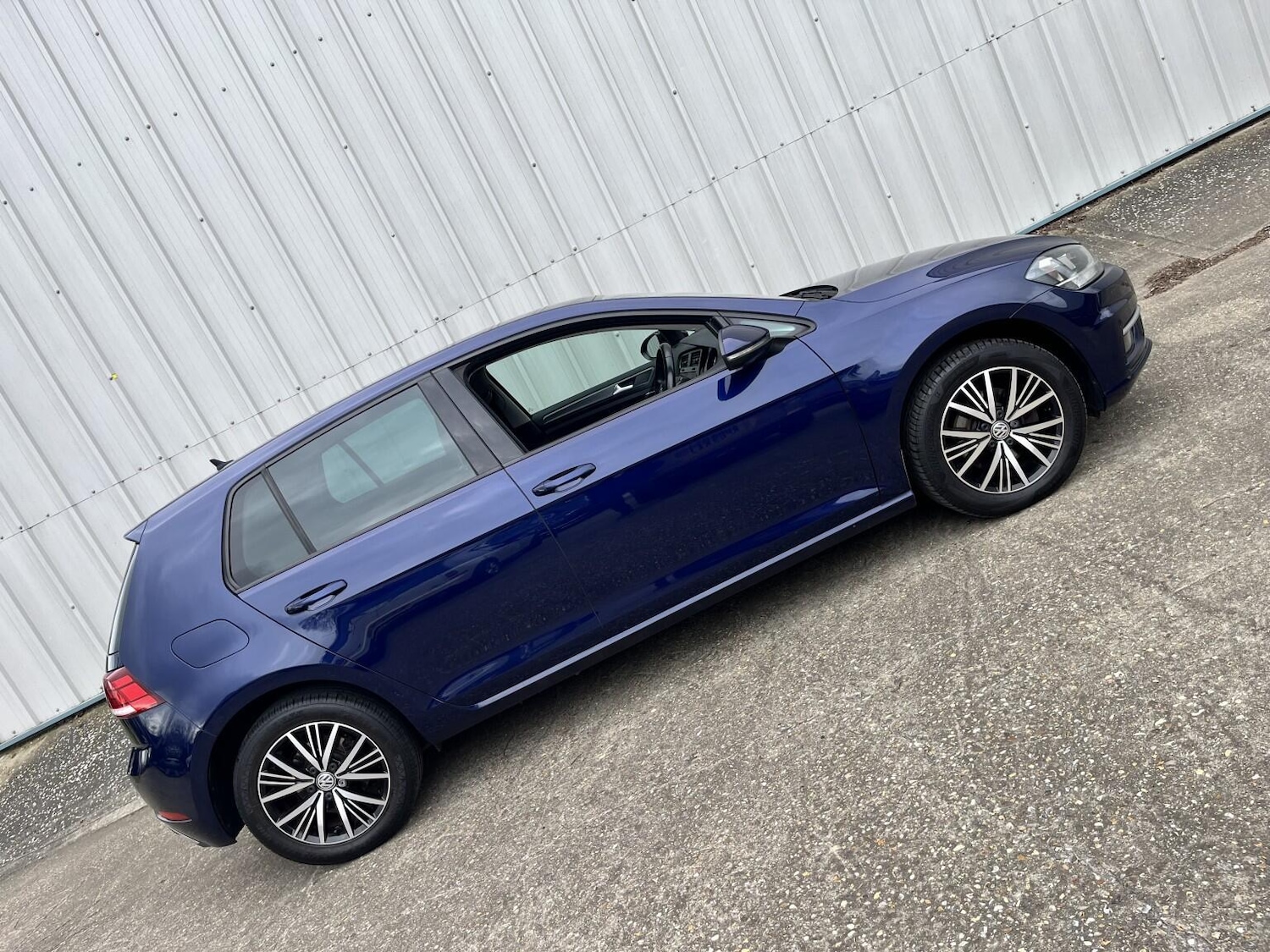 Used Volkswagen Golf 2017 for sale - 78222896: Photo 6